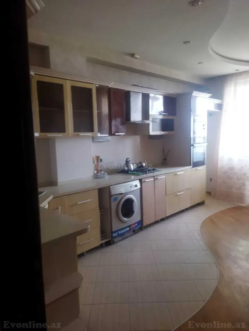 Satılır 3 otaqlı Mənzil Yeni tikili 130 m² Neftçilər m. - şəkil 9