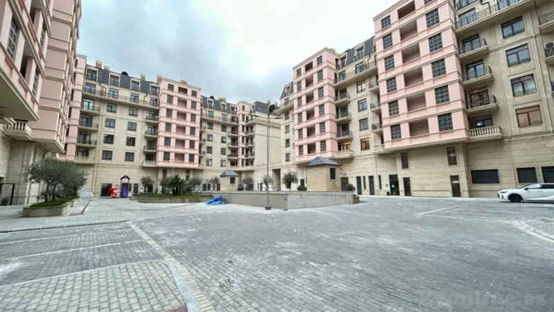 Kirayə verilir 3 otaqlı Mənzil Yeni tikili 105 m² Xətai r.
