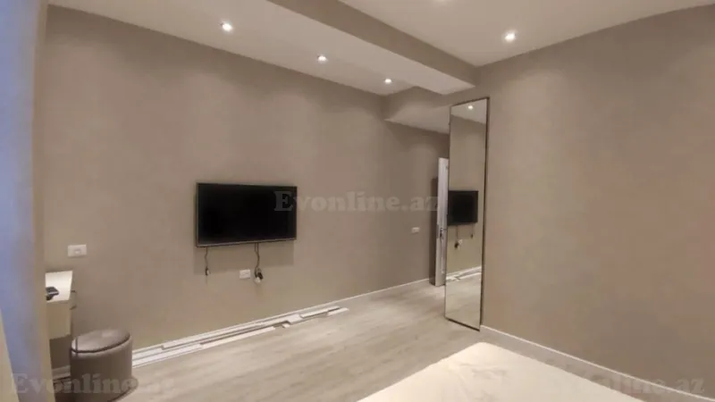 Kirayə verilir 3 otaqlı Mənzil Yeni tikili 105 m² Xətai r. - şəkil 7