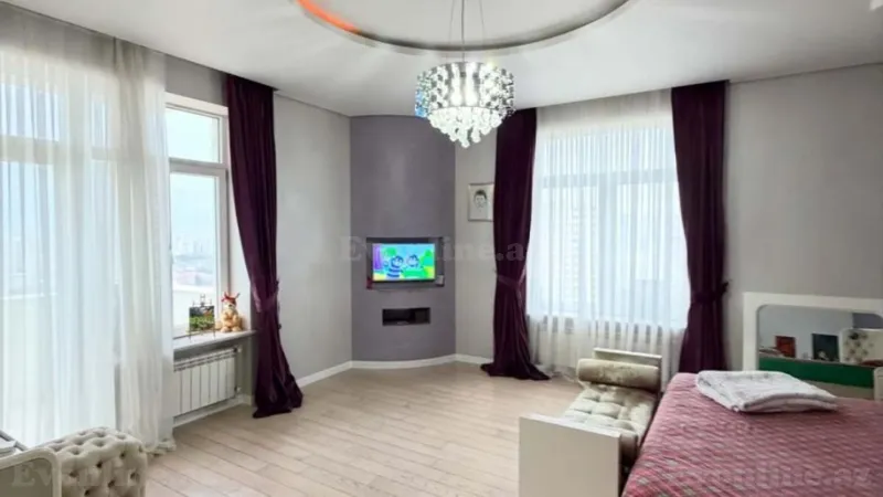 Satılır 3 otaqlı Mənzil Yeni tikili 160 m² 8 Noyabr m. - şəkil 4