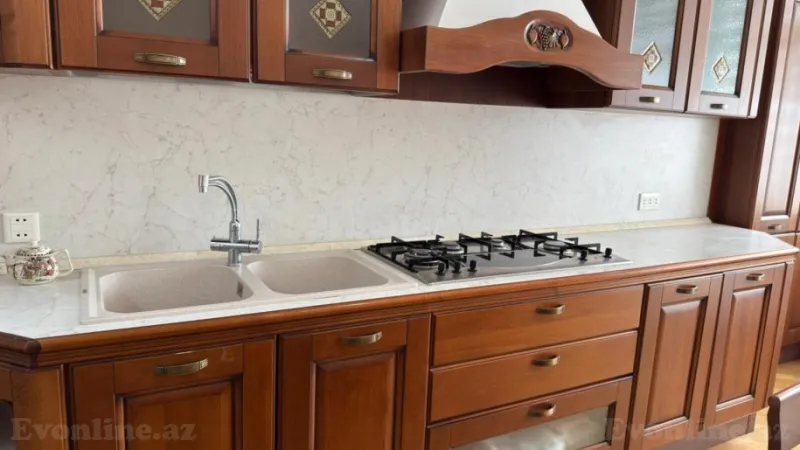 Kirayə verilir 4 otaqlı Mənzil Yeni tikili 200 m² Elmlər Akademiyası m. - şəkil 12