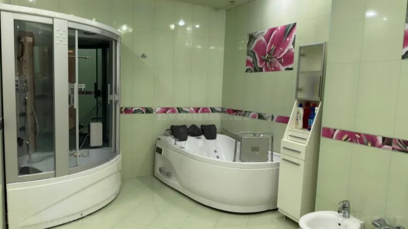 Kirayə verilir 4 otaqlı Mənzil Yeni tikili 200 m² Elmlər Akademiyası m. - şəkil 22