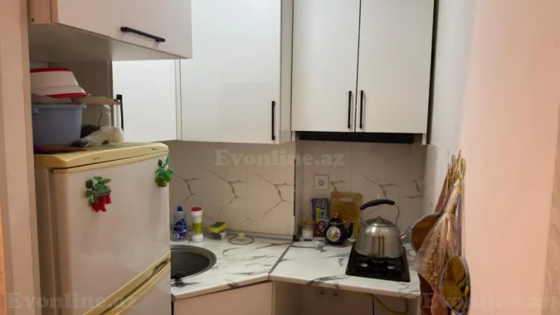 Satılır 3 otaqlı Mənzil Köhnə tikili 60 m² Yasamal r. - şəkil 8