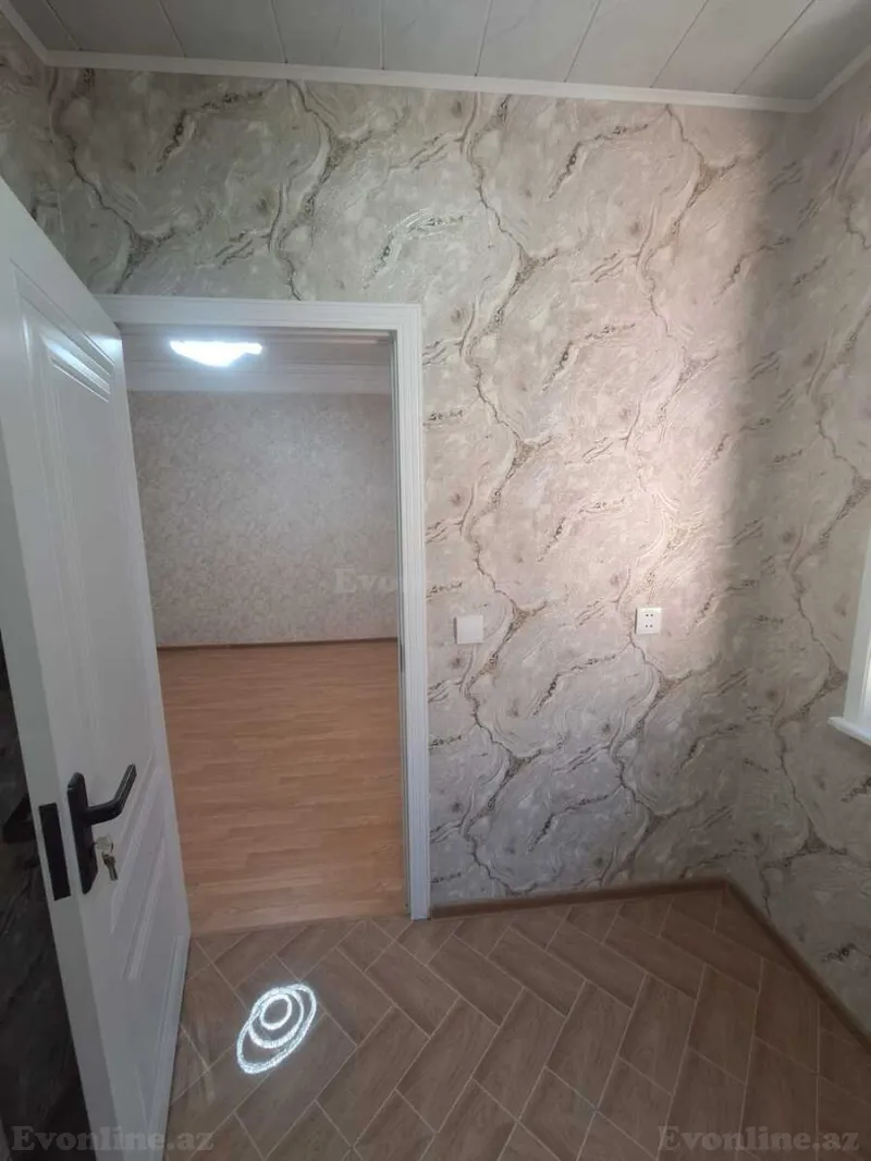 Satılır 2 otaqlı Mənzil Köhnə tikili 47 m² 7-ci mikrorayon - şəkil 13