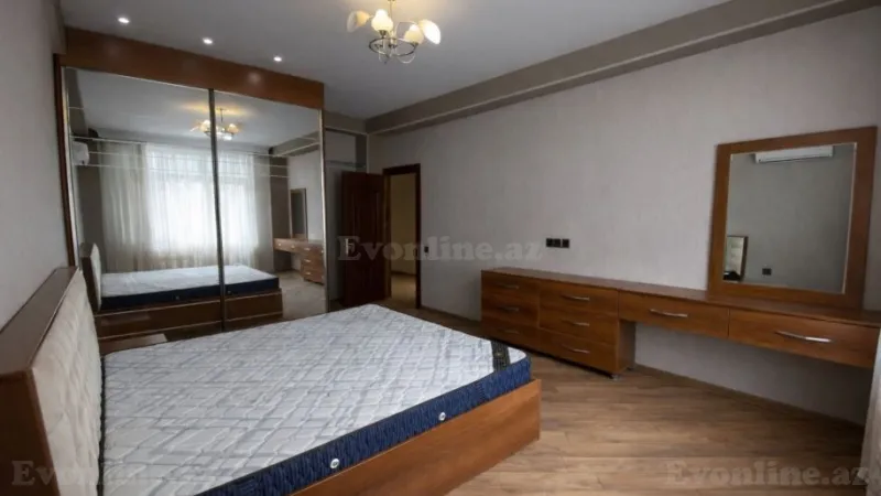 Satılır 2 otaqlı Mənzil Yeni tikili 64 m² İnşaatçılar m. - şəkil 2