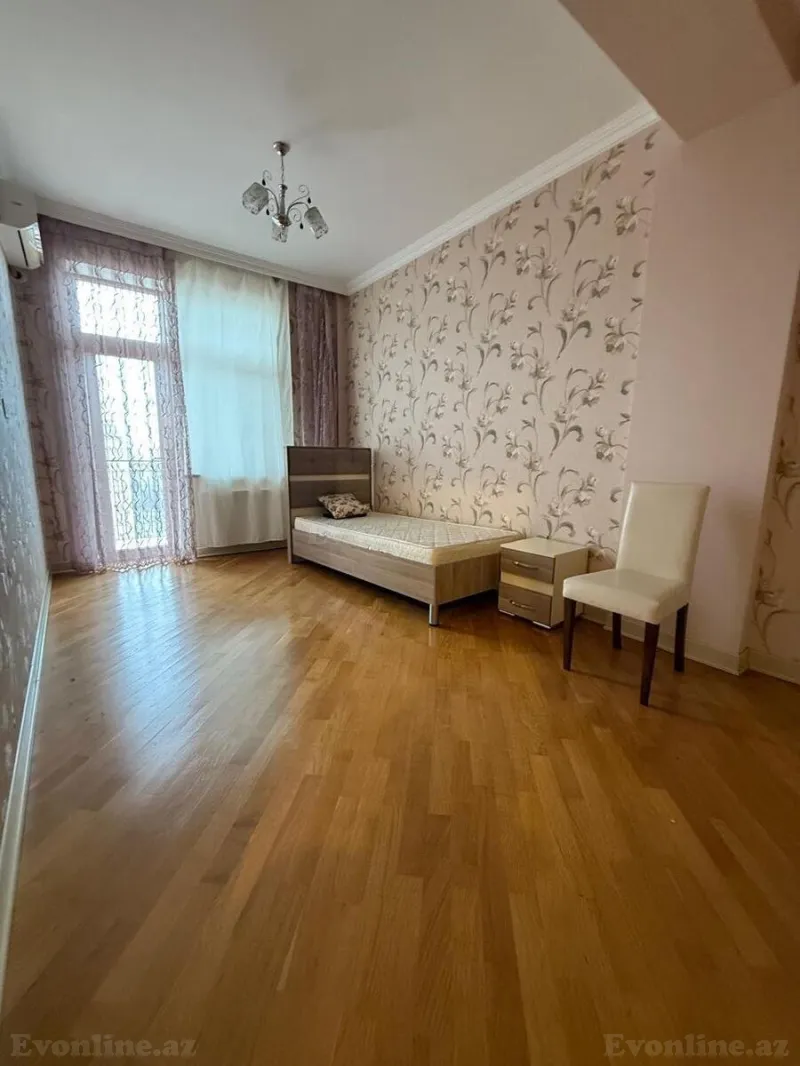 Kirayə verilir 3 otaqlı Mənzil Yeni tikili 130 m² Elmlər Akademiyası m. - şəkil 8