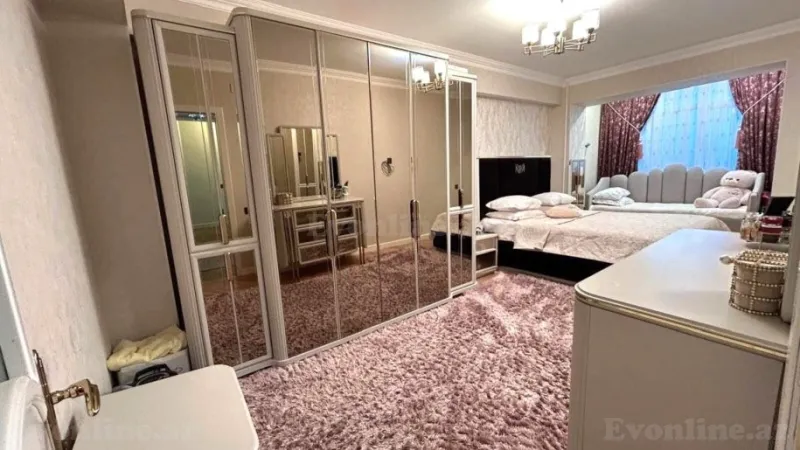 Satılır 2 otaqlı Mənzil Köhnə tikili 70 m² Gənclik m. - şəkil 5