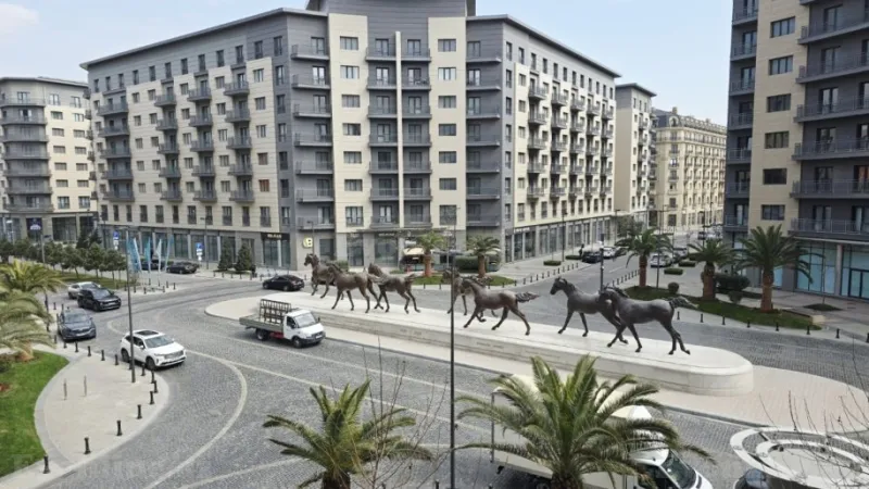 Satılır 5 otaqlı Mənzil Yeni tikili 266 m² Xətai m.