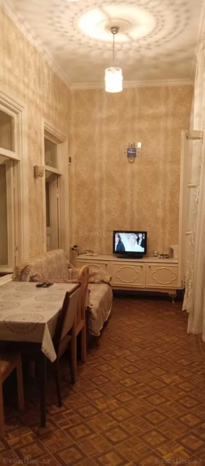 Satılır 3 otaqlı Mənzil Köhnə tikili 100 m² İçərişəhər m. - şəkil 4