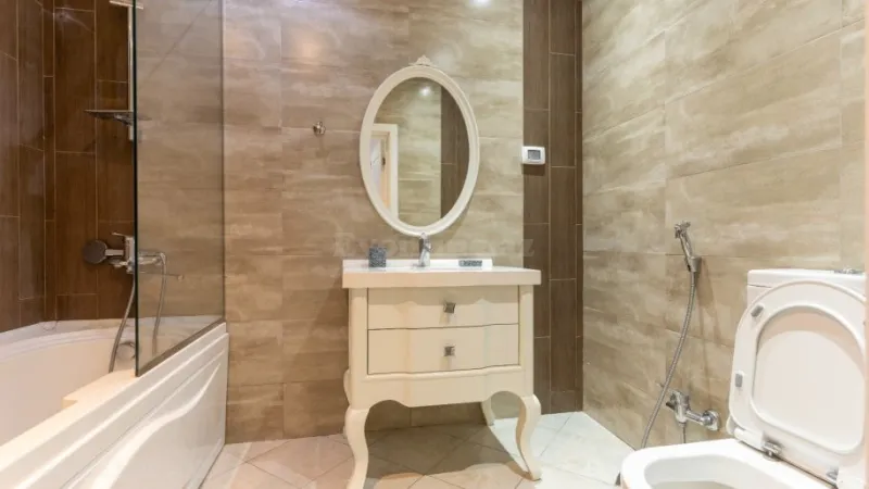 Kirayə verilir 4 otaqlı Mənzil Yeni tikili 320 m² İçərişəhər m. - şəkil 28