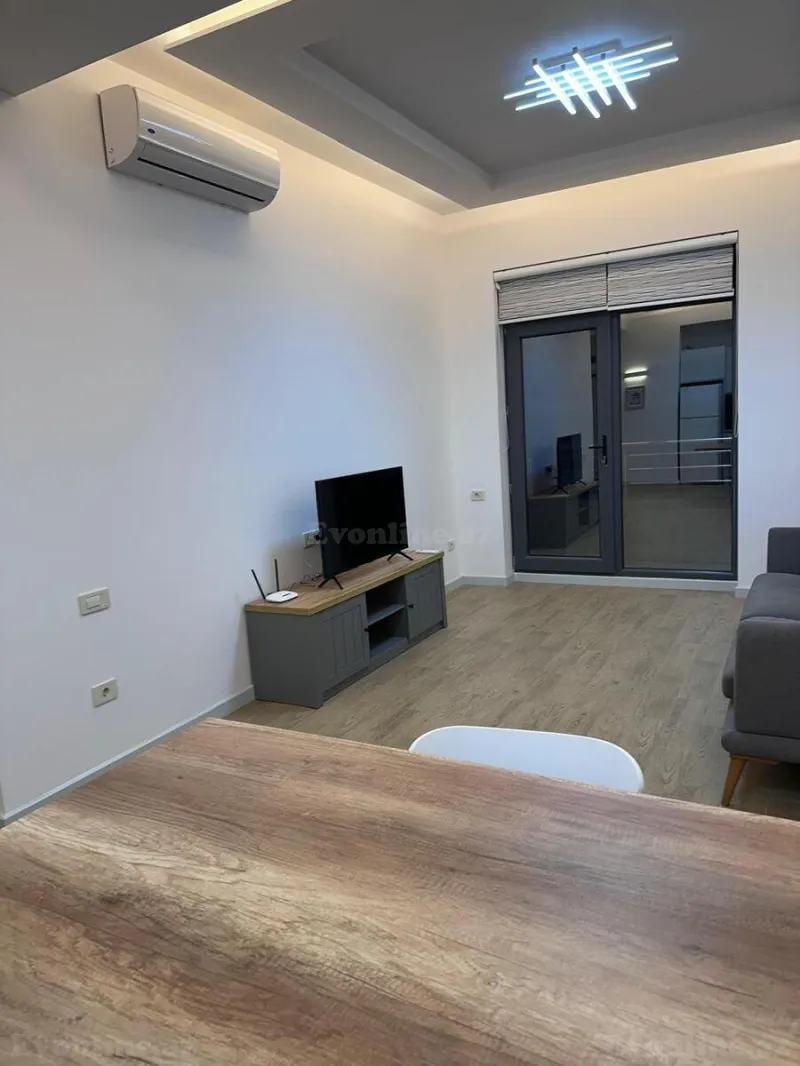 Kirayə verilir 2 otaqlı Mənzil Yeni tikili 65 m² Xətai r.