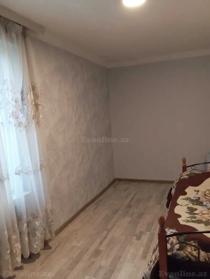 Satılır 2 otaqlı Mənzil Köhnə tikili 55 m² İnşaatçılar m. - şəkil 5