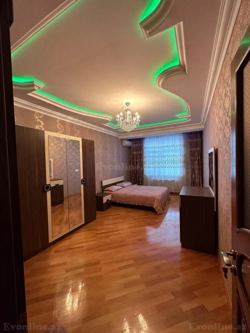 Satılır 2 otaqlı Mənzil Yeni tikili 96 m² 8 Noyabr m. - şəkil 4