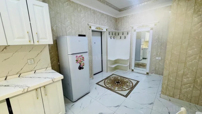 Satılır 2 otaqlı Mənzil Yeni tikili 90 m² 28 May m. - şəkil 5