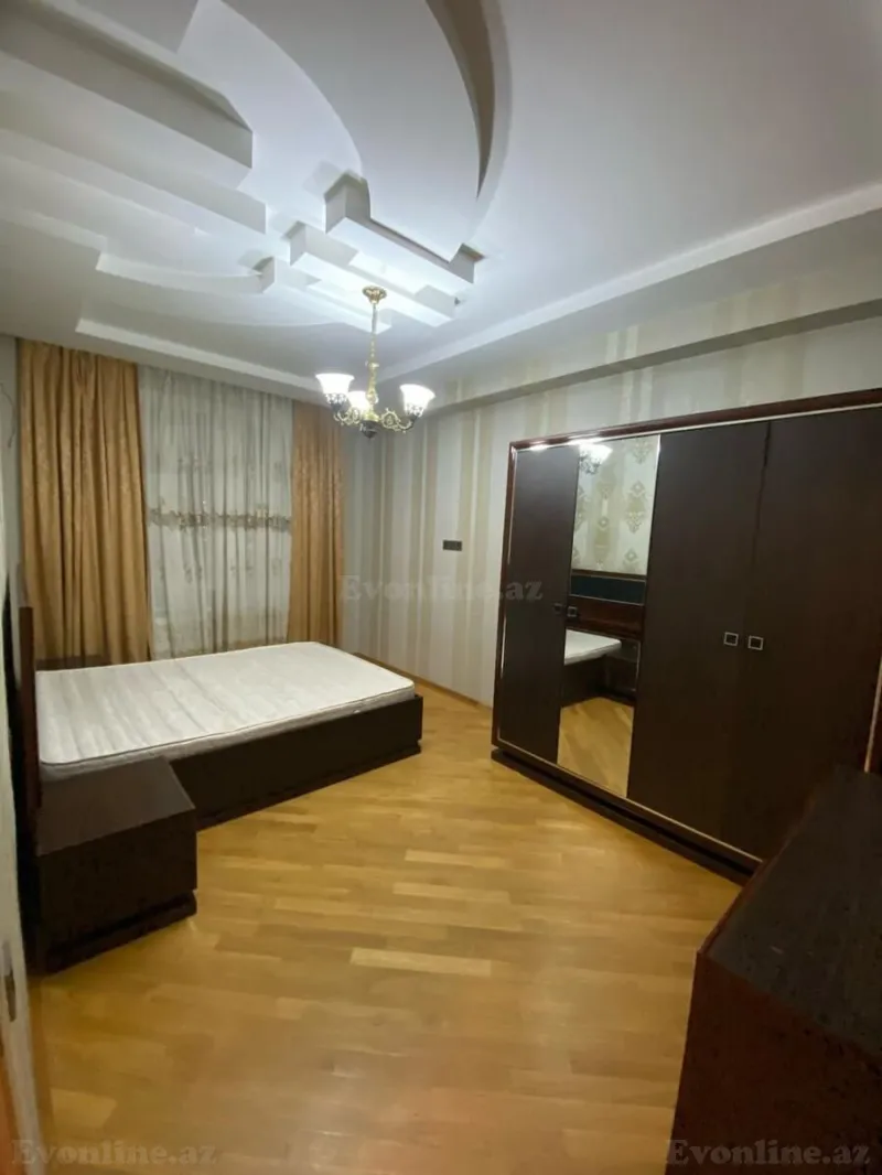 Satılır 2 otaqlı Mənzil Yeni tikili 90 m² 28 May m. - şəkil 4