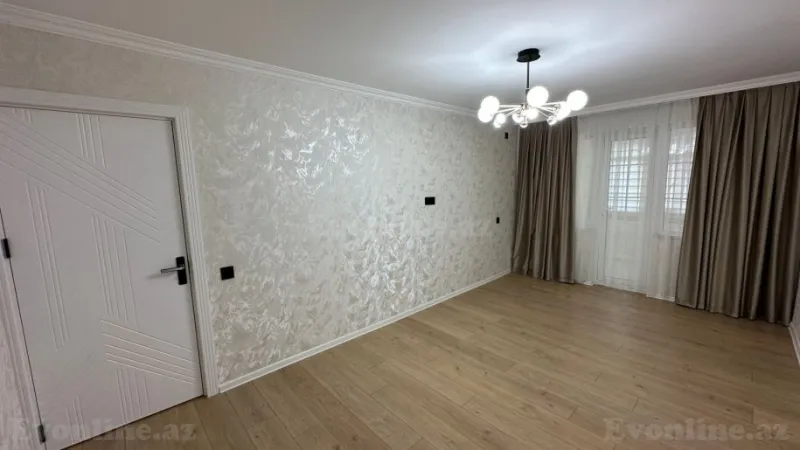 Satılır 3 otaqlı Mənzil Köhnə tikili 70 m² 8-ci kilometr