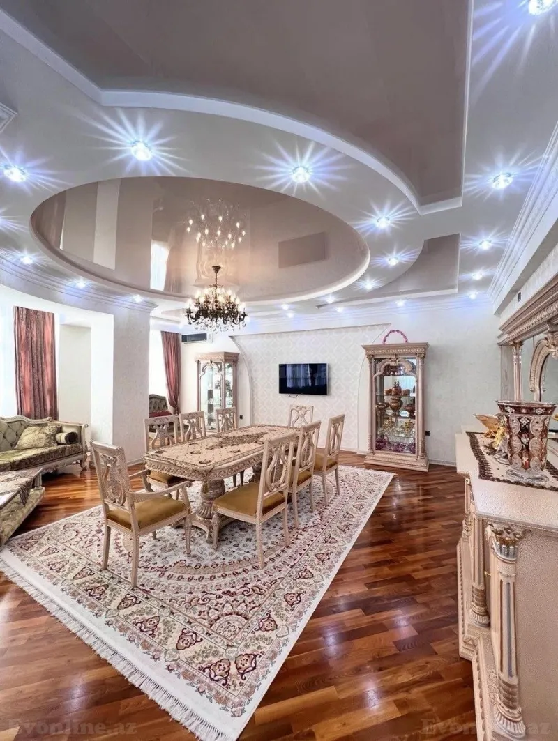 Satılır 4 otaqlı Mənzil Yeni tikili 200 m² Nərimanov r.