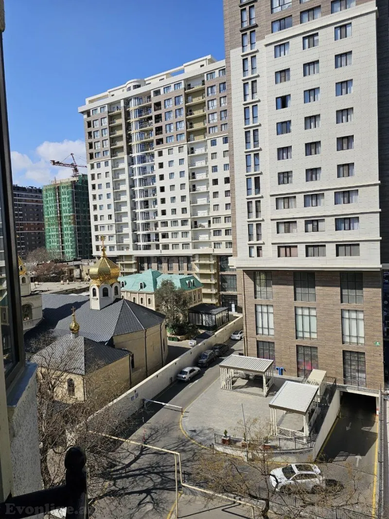 Satılır 3 otaqlı Mənzil Yeni tikili 155 m² 28 May m.