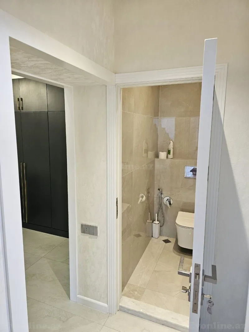 Satılır 3 otaqlı Mənzil Yeni tikili 155 m² 28 May m. - şəkil 10