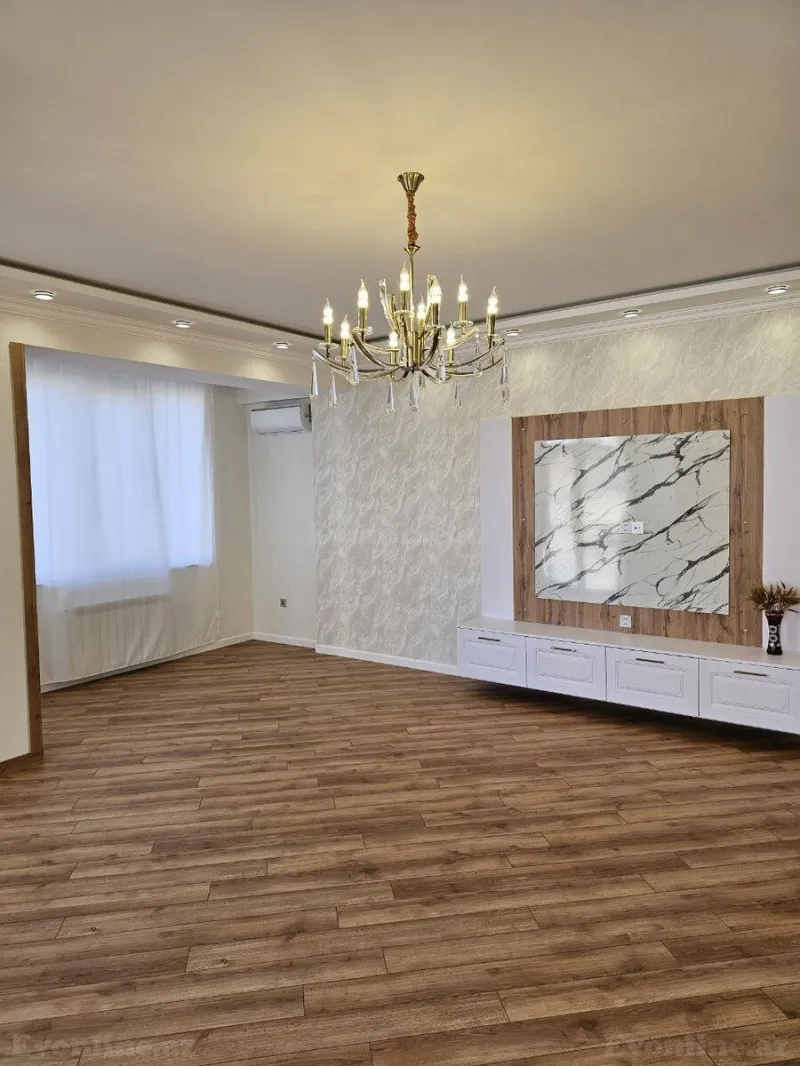 Satılır 3 otaqlı Mənzil Yeni tikili 155 m² 28 May m. - şəkil 11