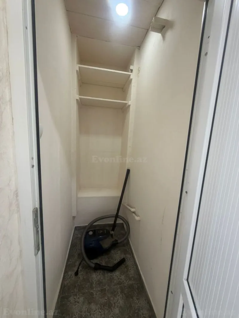 Satılır 2 otaqlı Mənzil Köhnə tikili 65 m² Əhmədli - şəkil 4