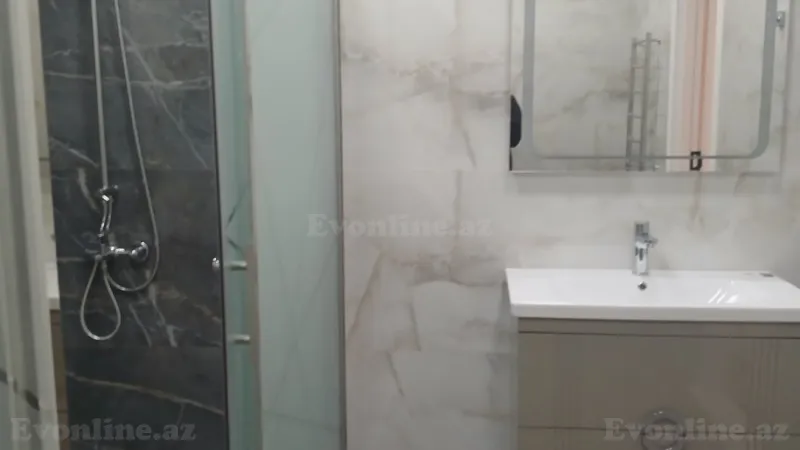 Satılır 4 otaqlı Mənzil Yeni tikili 215 m² 6-cı mikrorayon - şəkil 12