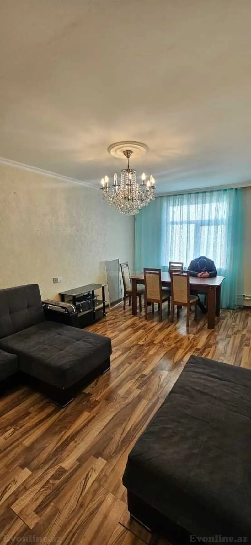 Kirayə verilir 3 otaqlı Mənzil Köhnə tikili 80 m² Yeni Yasamal