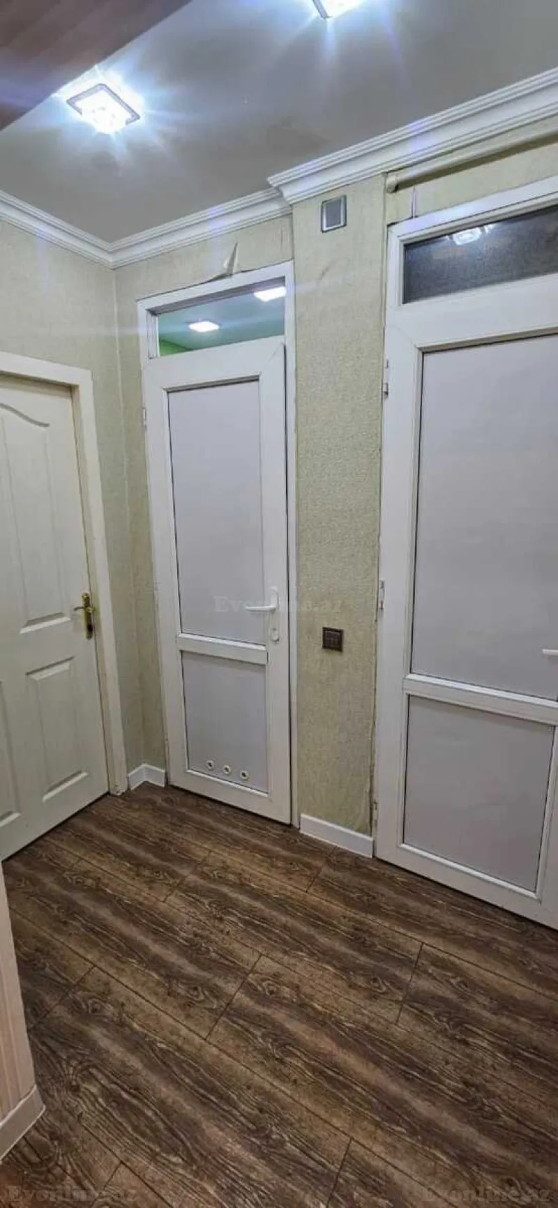 Kirayə verilir 3 otaqlı Mənzil Köhnə tikili 80 m² Yeni Yasamal - şəkil 16