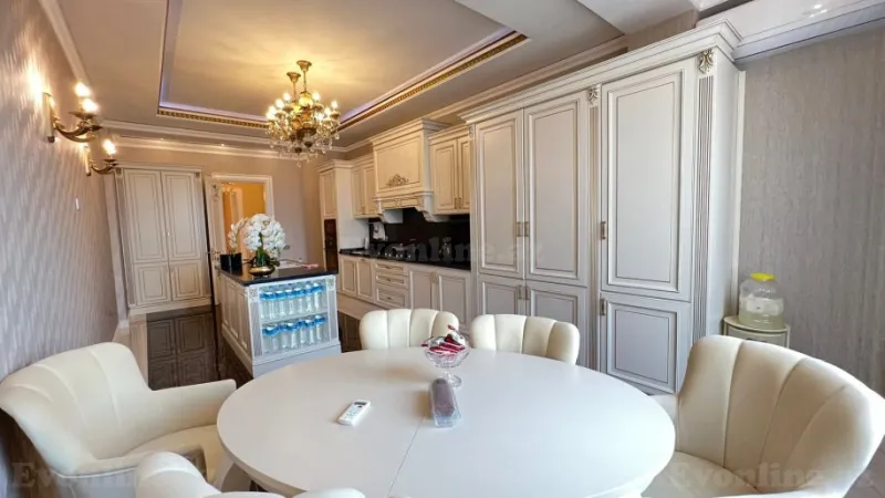 Satılır 5 otaqlı Mənzil Yeni tikili 300 m² Memar Əcəmi m. - şəkil 8