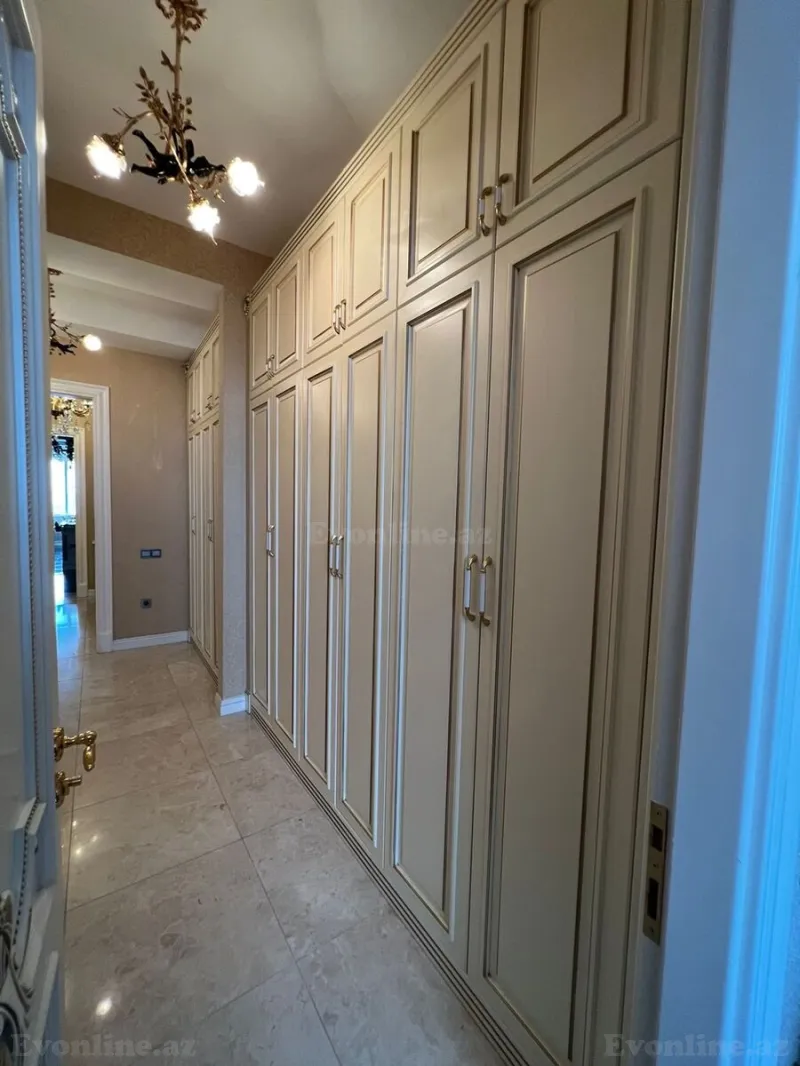 Satılır 5 otaqlı Mənzil Yeni tikili 300 m² Memar Əcəmi m. - şəkil 29