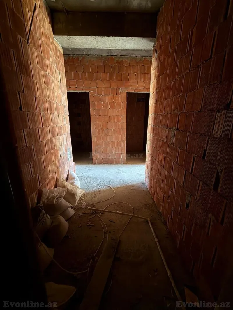 Satılır 1 otaqlı Mənzil Yeni tikili 65 m² Suraxanı r. - şəkil 2