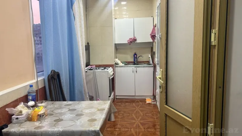 Satılır 2 otaqlı Mənzil Köhnə tikili 45 m² 8-ci mikrorayon - şəkil 5