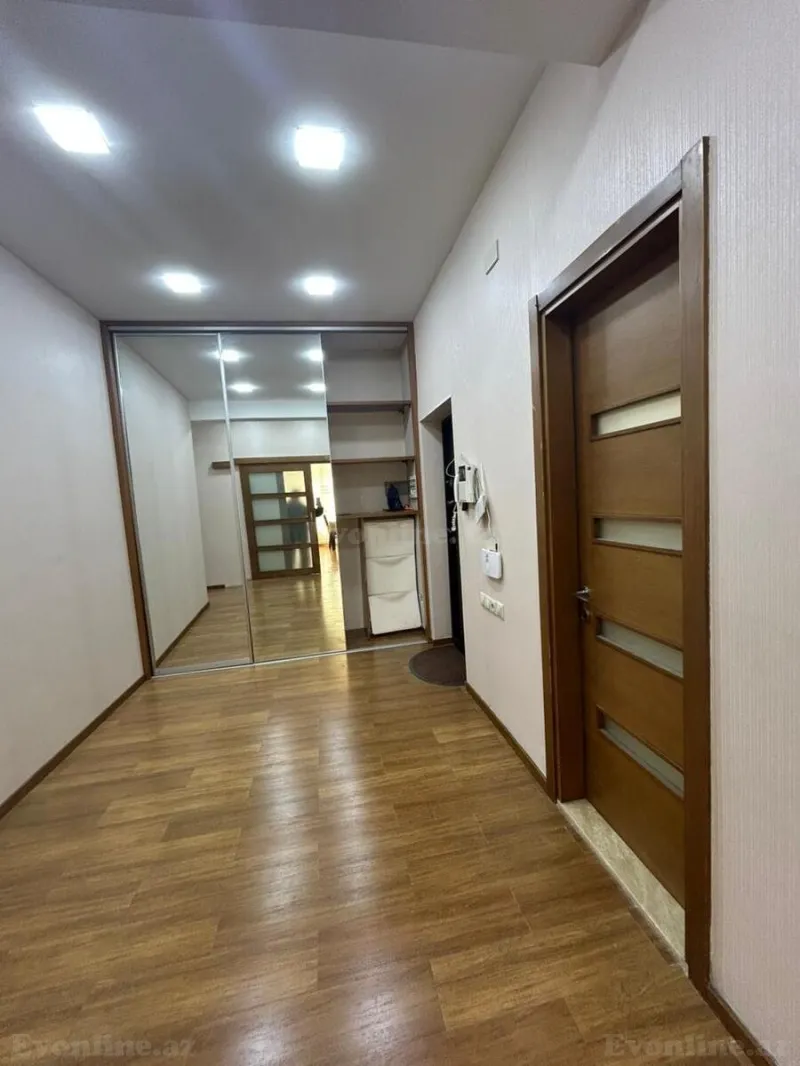 Kirayə verilir 3 otaqlı Mənzil Yeni tikili 125 m² Həzi Aslanov m. - şəkil 4