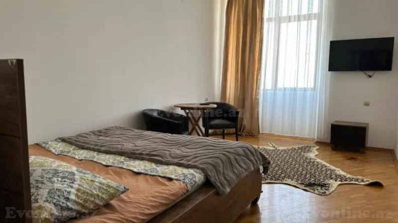 Kirayə verilir 3 otaqlı Mənzil Köhnə tikili 120 m² İçərişəhər m. - şəkil 7