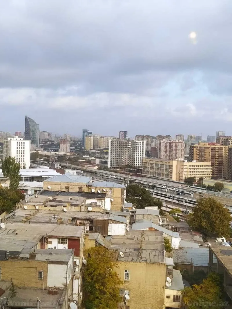 Kirayə verilir 2 otaqlı Mənzil Yeni tikili 60 m² 28 May m. - şəkil 2