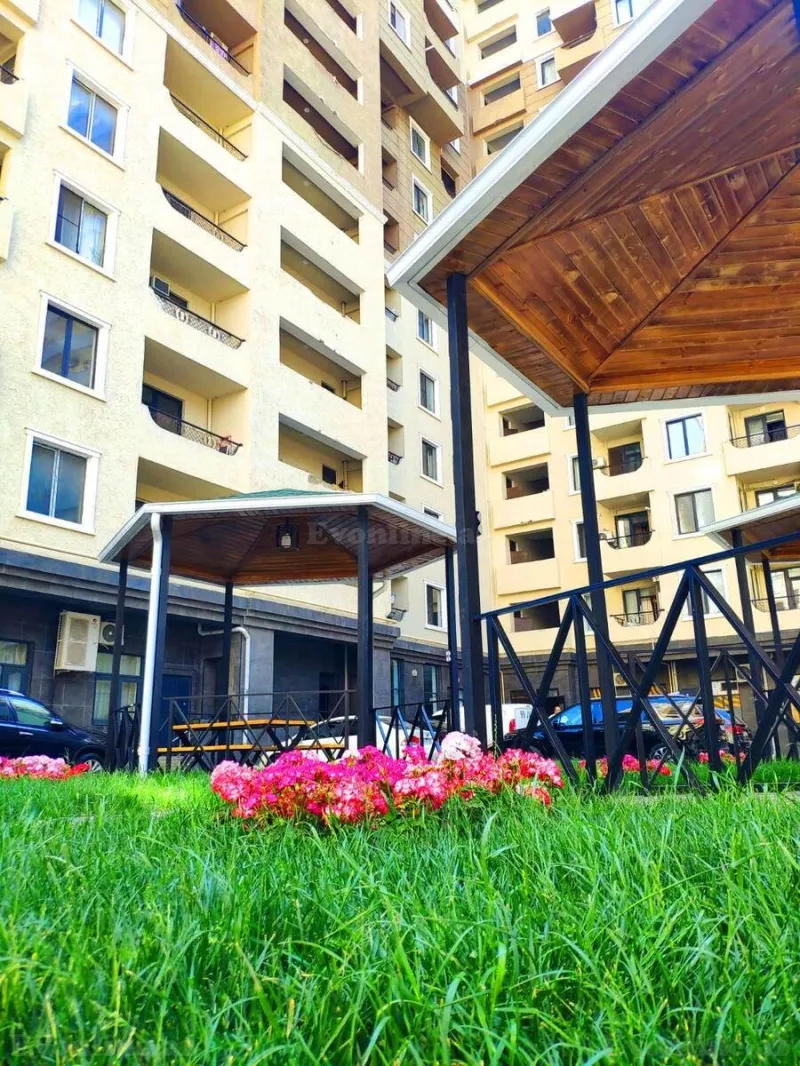 Satılır 2 otaqlı Mənzil Yeni tikili 98 m² Xətai m.