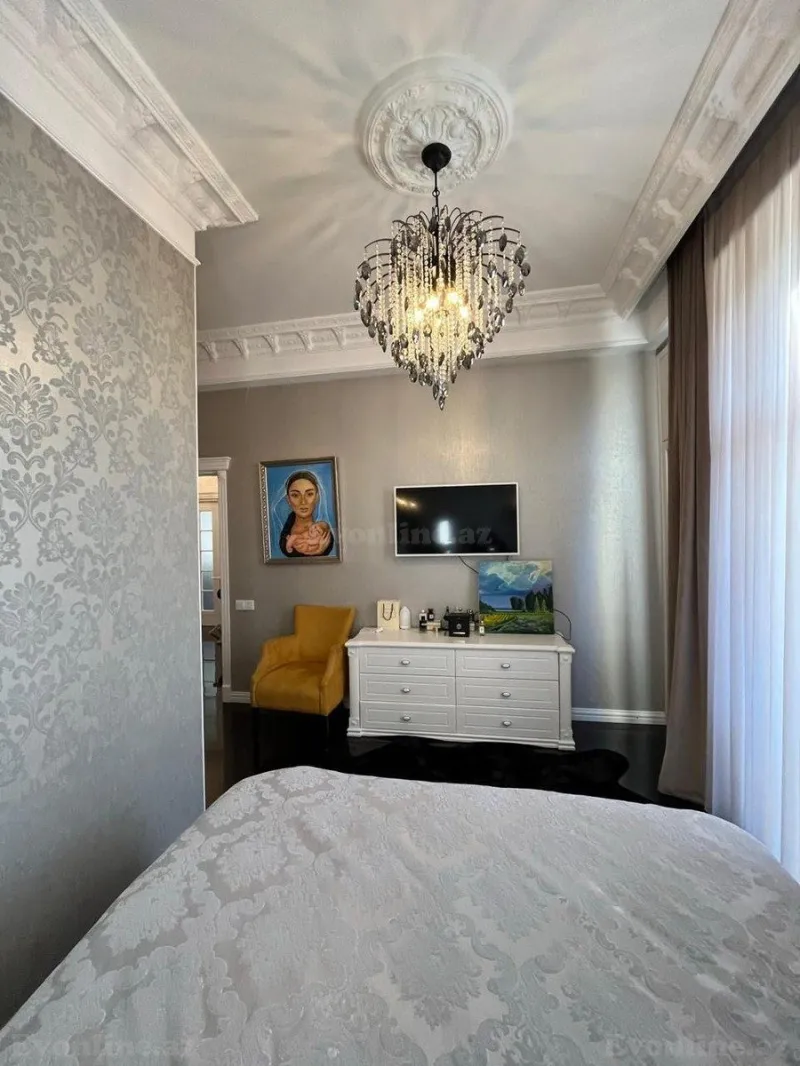 Kirayə verilir 3 otaqlı Mənzil Yeni tikili 130 m² Xətai r. - şəkil 14