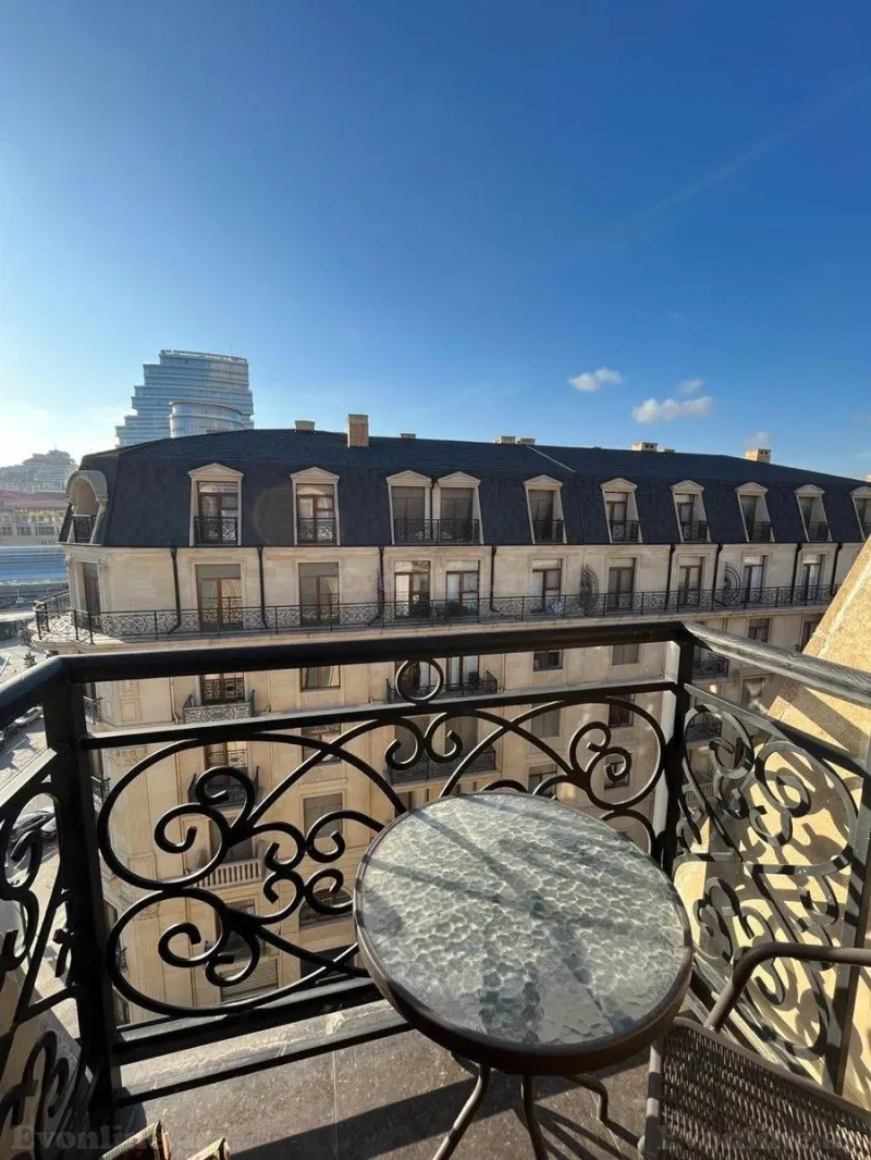 Kirayə verilir 3 otaqlı Mənzil Yeni tikili 130 m² Xətai r. - şəkil 18