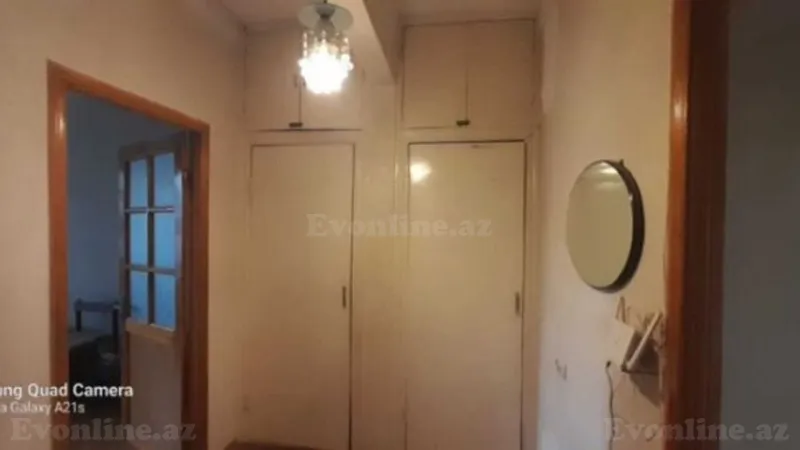 Satılır 2 otaqlı Mənzil Köhnə tikili 60 m² 8-ci mikrorayon - şəkil 14