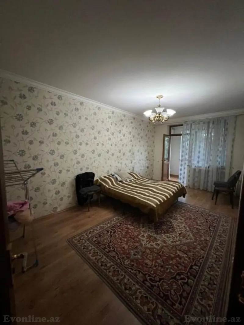 Satılır 4 otaqlı Mənzil Köhnə tikili 100 m² 8-ci mikrorayon - şəkil 4