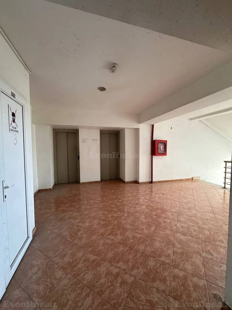 Kirayə verilir 1 otaqlı Mənzil Köhnə tikili 35 m² Gənclik m. - şəkil 3