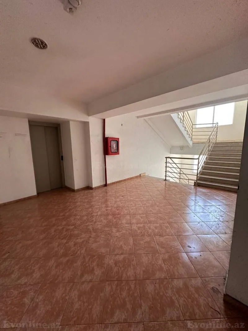 Kirayə verilir 1 otaqlı Mənzil Köhnə tikili 35 m² Gənclik m. - şəkil 4