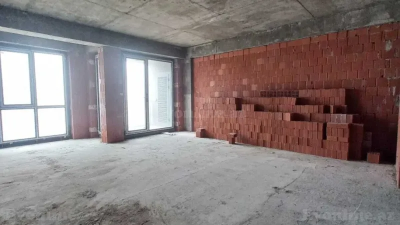 Satılır 3 otaqlı Mənzil Yeni tikili 146 m² Koroğlu m. - şəkil 5