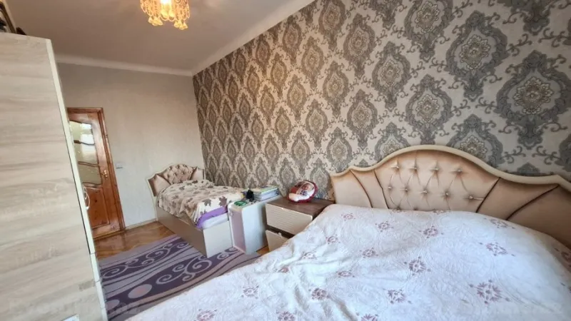 Satılır 2 otaqlı Mənzil Köhnə tikili 50 m² 7-ci mikrorayon - şəkil 9