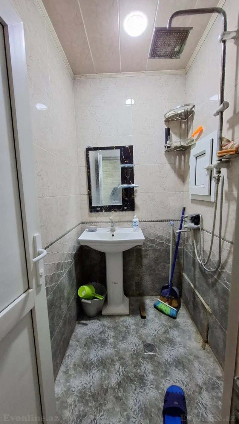 Satılır 2 otaqlı Mənzil Köhnə tikili 50 m² 7-ci mikrorayon - şəkil 18