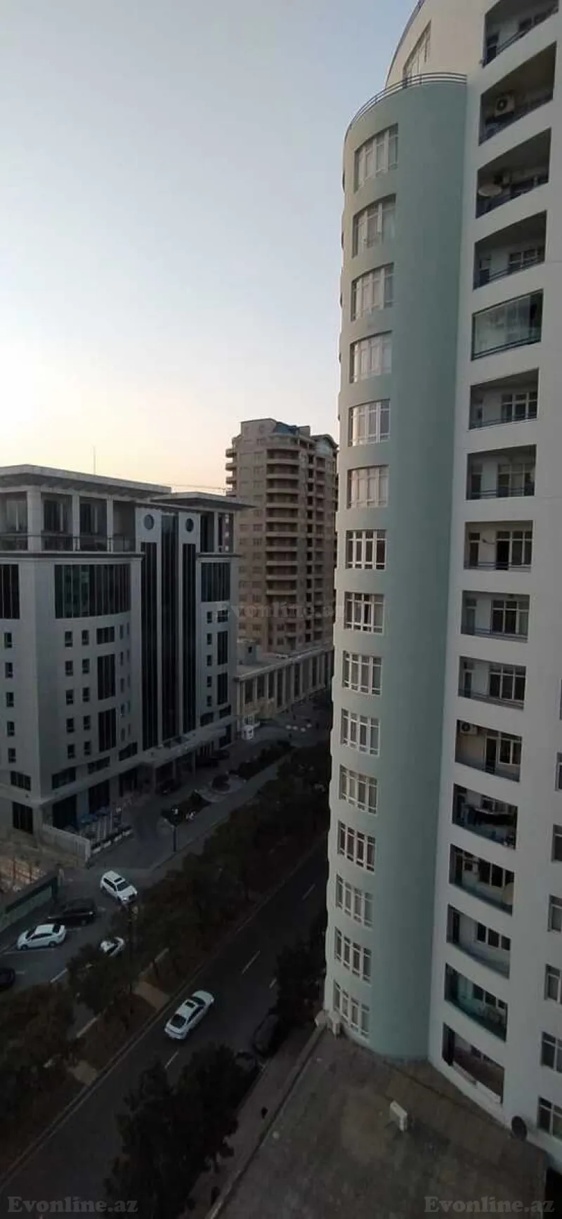 Satılır 4 otaqlı Mənzil Yeni tikili 220 m² 28 May m. - şəkil 12