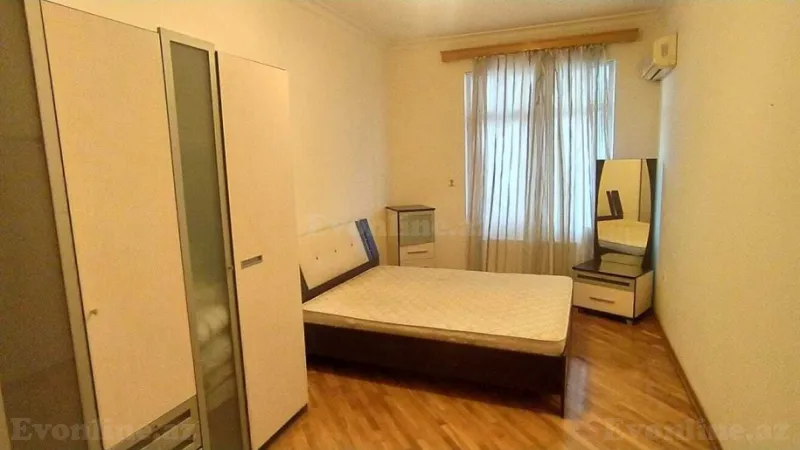 Satılır 4 otaqlı Mənzil Yeni tikili 220 m² 28 May m. - şəkil 23