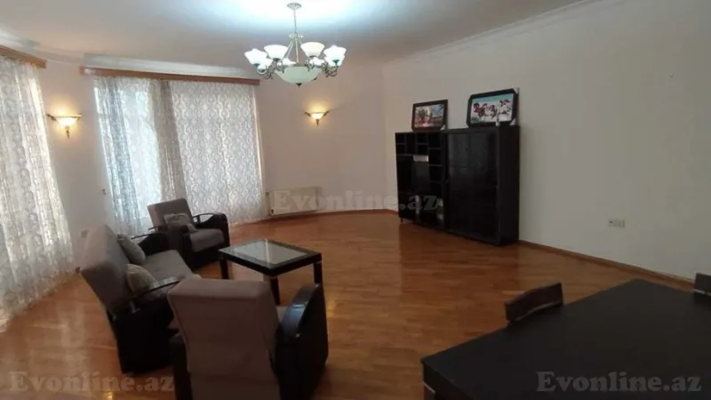 Satılır 4 otaqlı Mənzil Yeni tikili 220 m² 28 May m. - şəkil 24