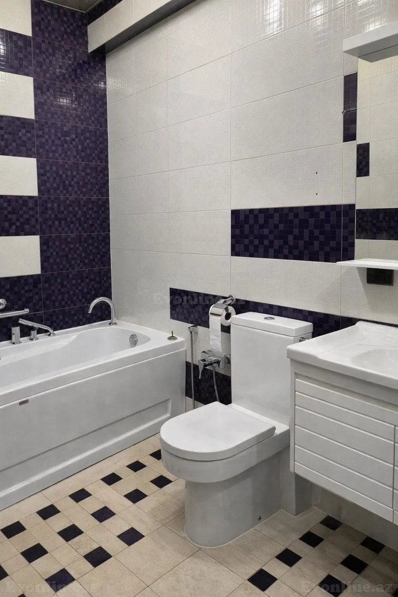 Satılır 3 otaqlı Mənzil Yeni tikili 137 m² Nəsimi r. - şəkil 9