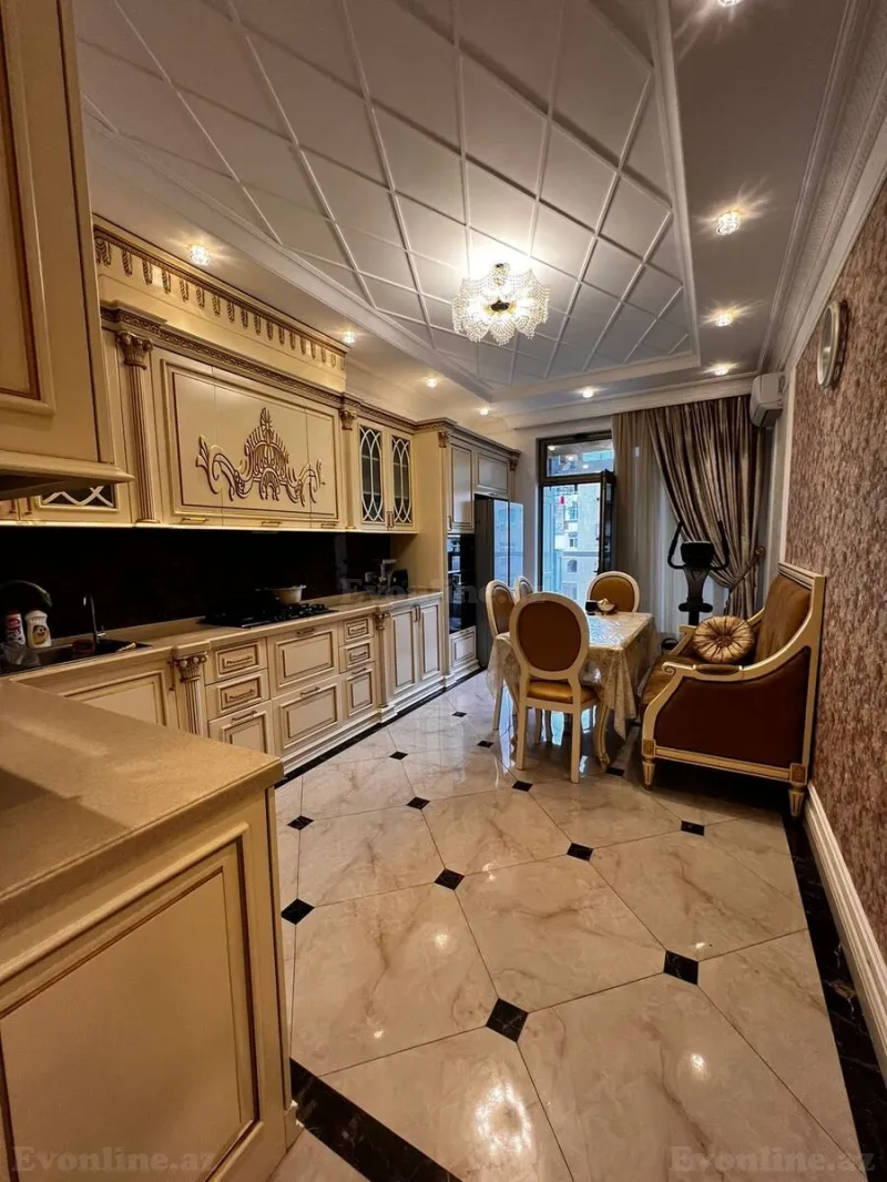 Satılır 3 otaqlı Mənzil Yeni tikili 190 m² Elmlər Akademiyası m. - şəkil 6